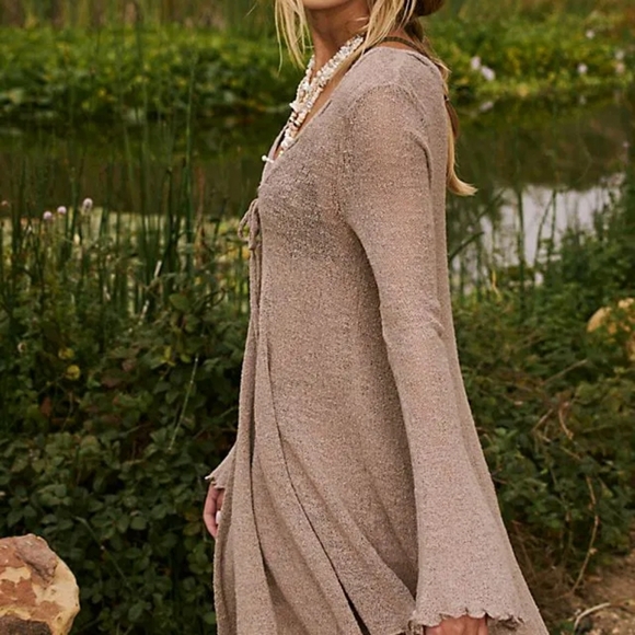 FREE PEOPLE Beach TAN Knit Size Med - Picture 4 of 5